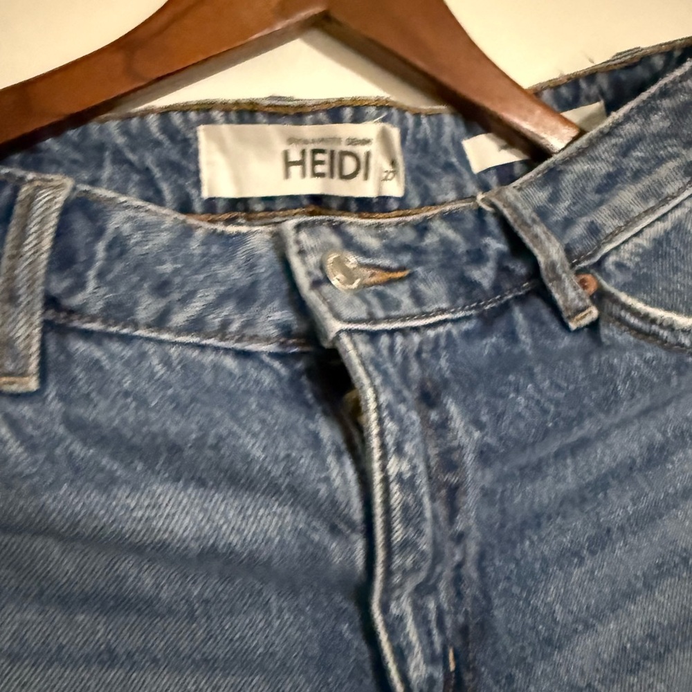 Heidi Wide Leg Jeans. Size 4/27. Like new condition.